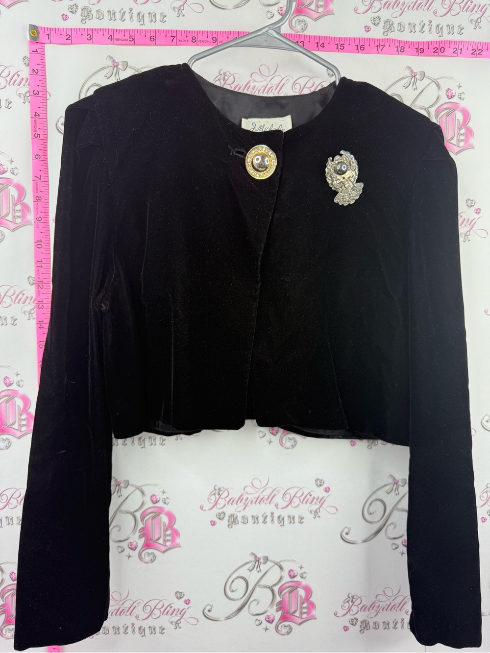 J. Michael’s blazer Black Velvet Cropped Blazer Jacket with Decorative Brooches